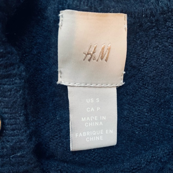 H&M Fine Knit Sweater - Picture 3 of 4